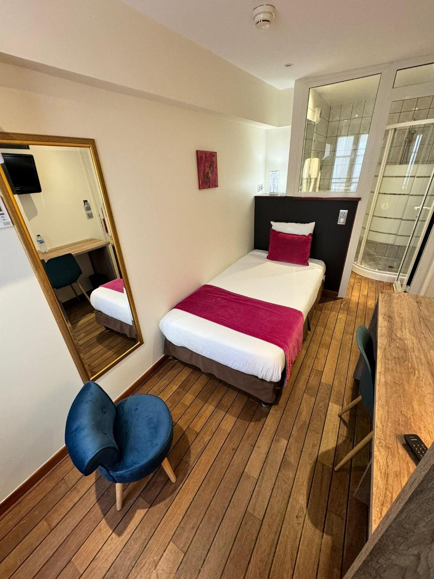 Pax Opera Hotel 3*