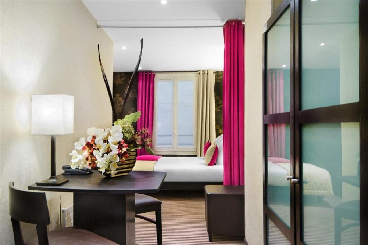 Hotel Pax Opera Paris