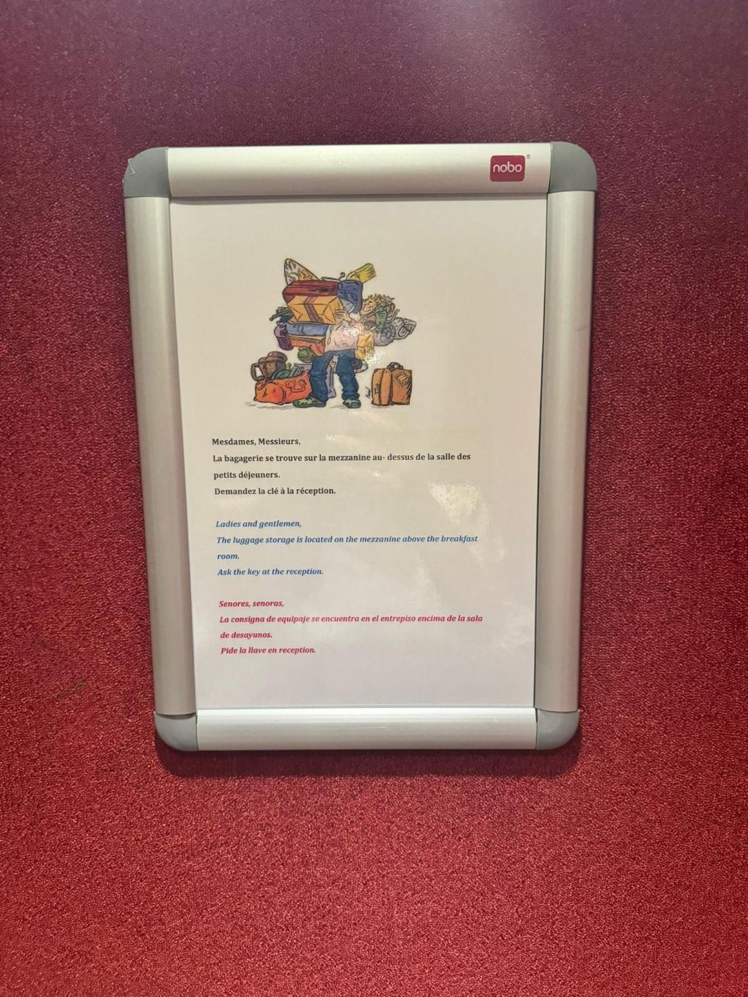 Hotel Pax Opéra 3*